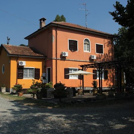 Il Biancospino Villa Casteggio Eksteriør billede